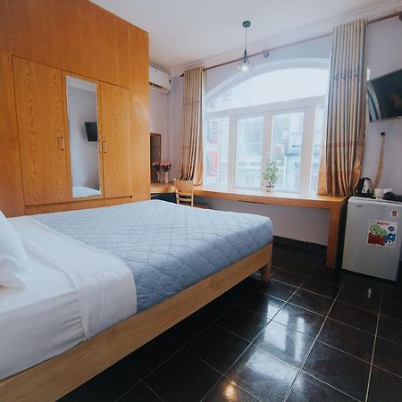 Ha Vy Hotel Hô Chi Minh-Ville Extérieur photo