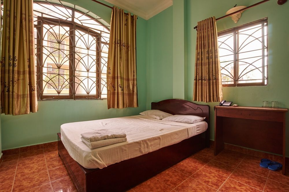 Ha Vy Hotel Hô Chi Minh-Ville Extérieur photo