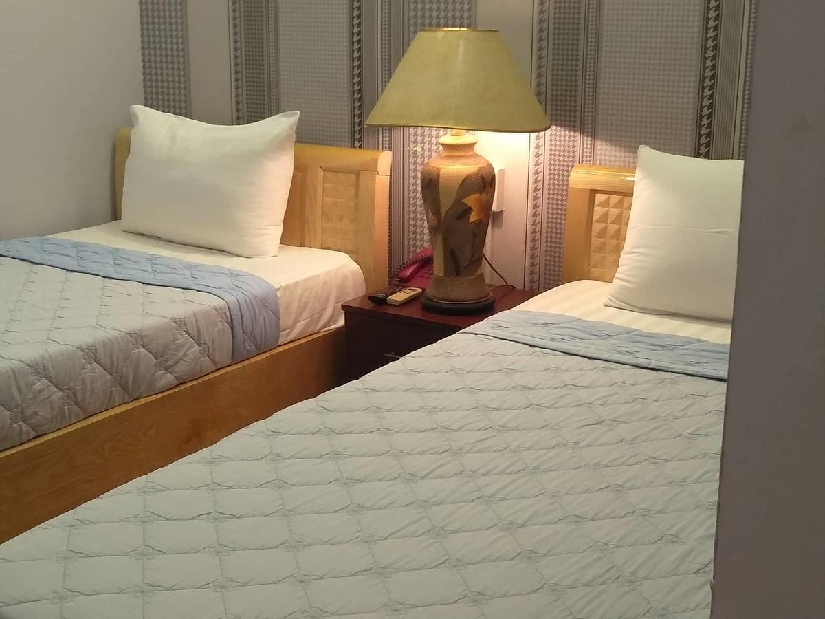 Ha Vy Hotel Hô Chi Minh-Ville Extérieur photo