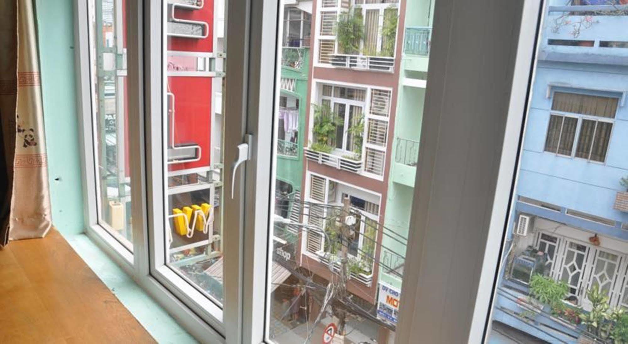 Ha Vy Hotel Hô Chi Minh-Ville Extérieur photo