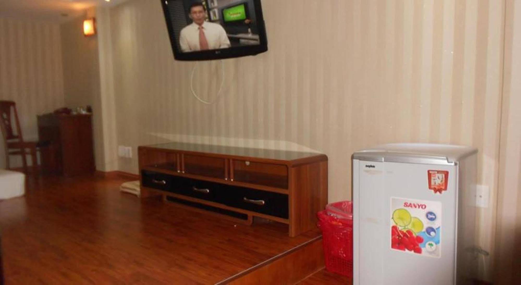 Ha Vy Hotel Hô Chi Minh-Ville Extérieur photo