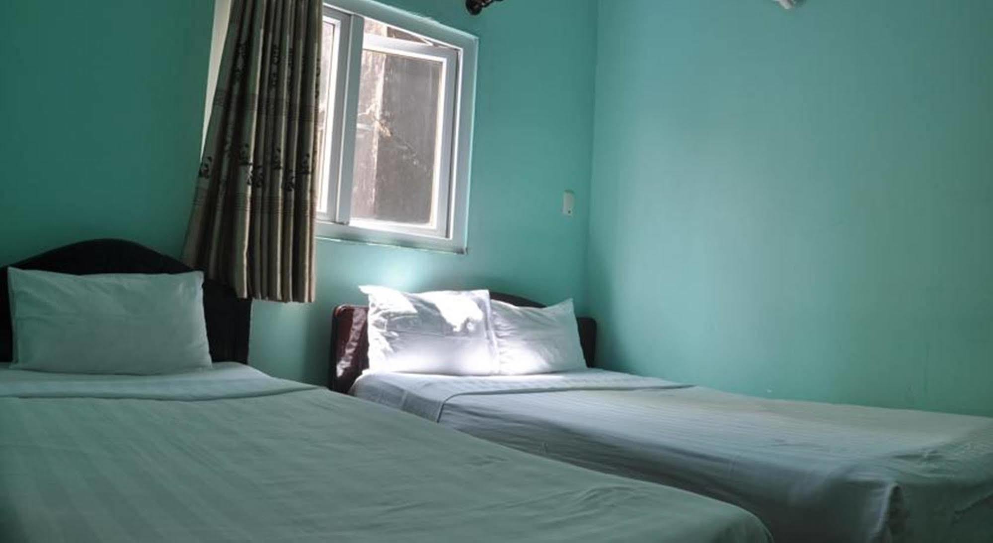 Ha Vy Hotel Hô Chi Minh-Ville Extérieur photo