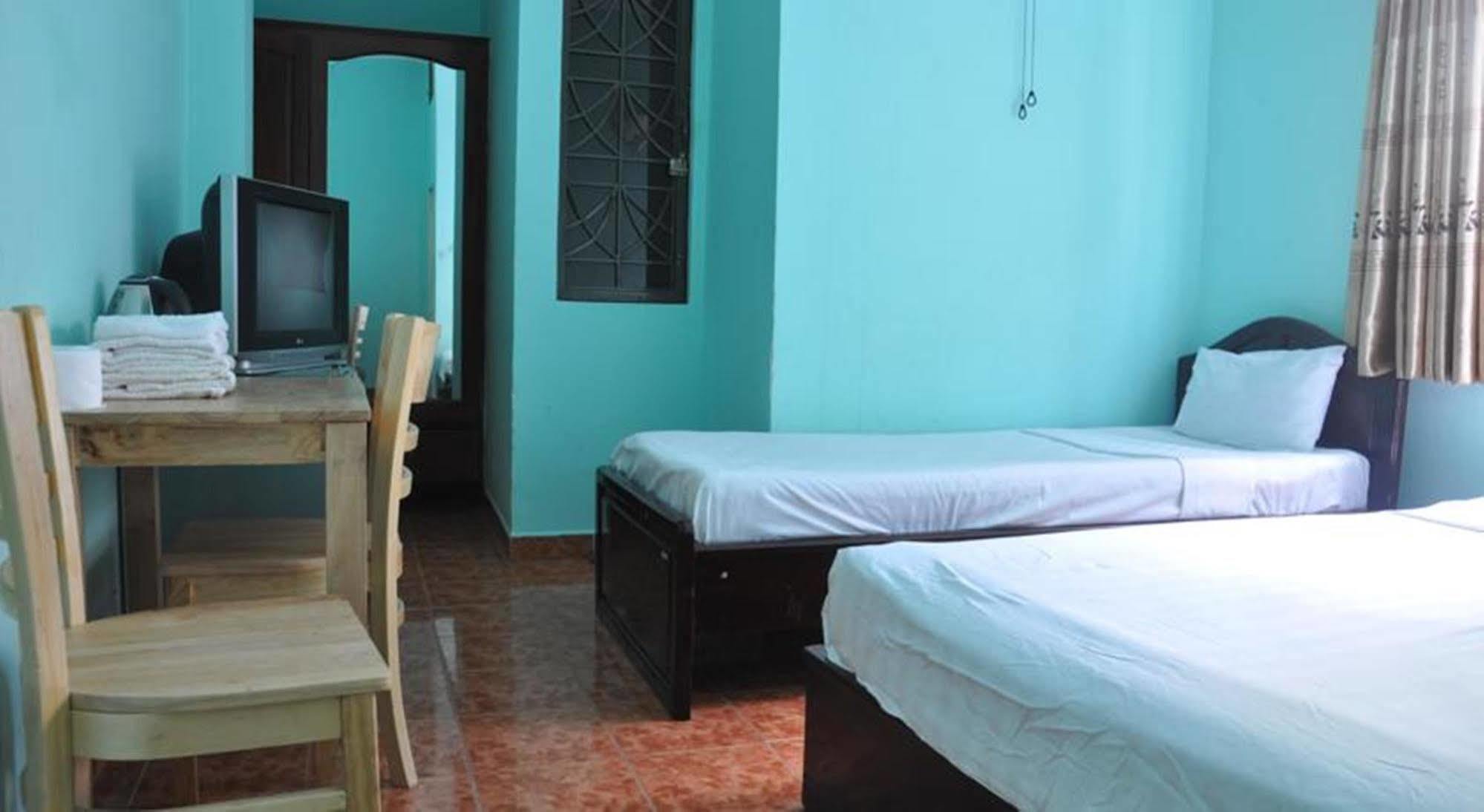 Ha Vy Hotel Hô Chi Minh-Ville Extérieur photo