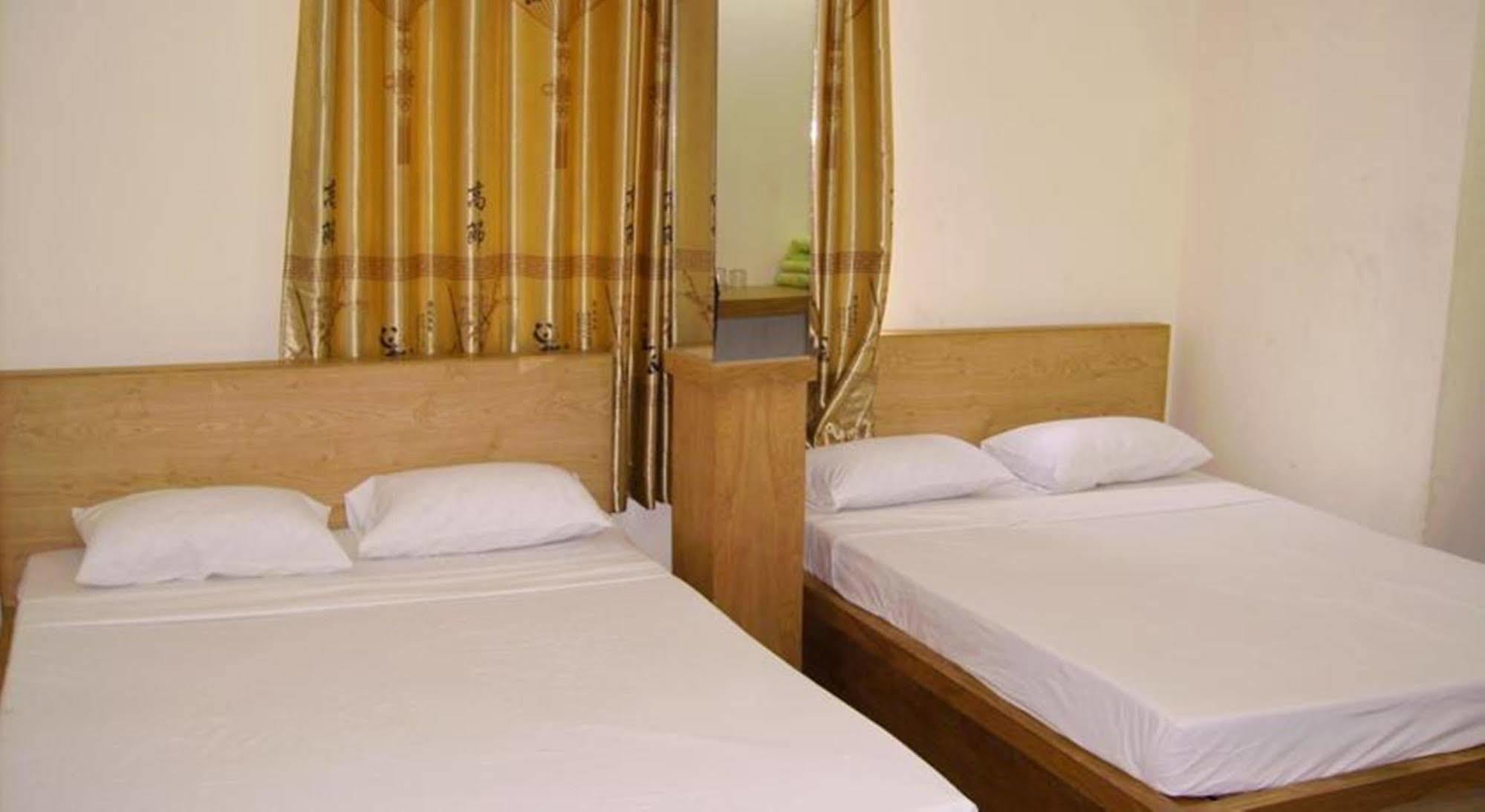 Ha Vy Hotel Hô Chi Minh-Ville Extérieur photo