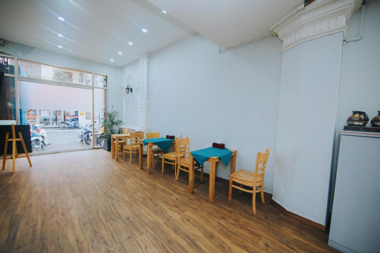 Ha Vy Hotel Hô Chi Minh-Ville Extérieur photo