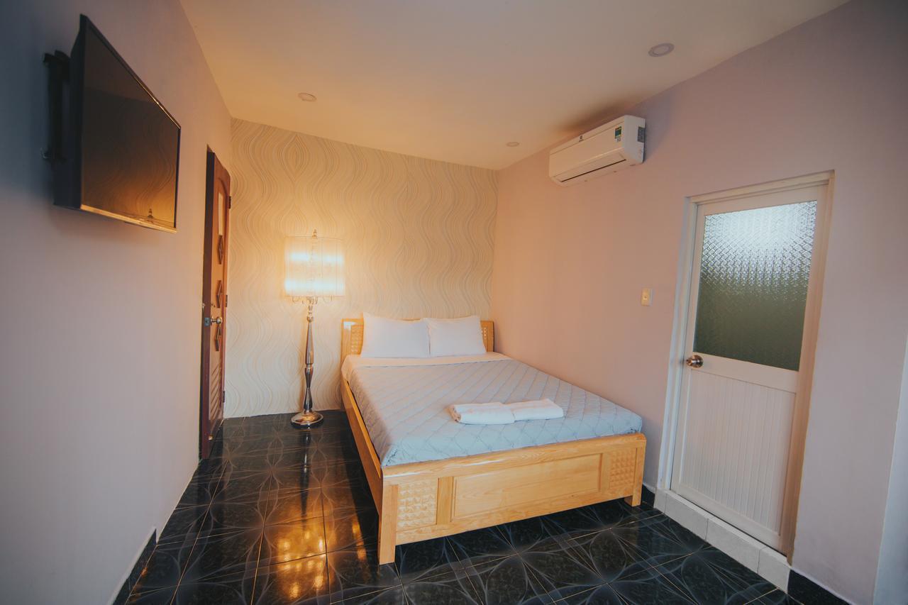Ha Vy Hotel Hô Chi Minh-Ville Extérieur photo