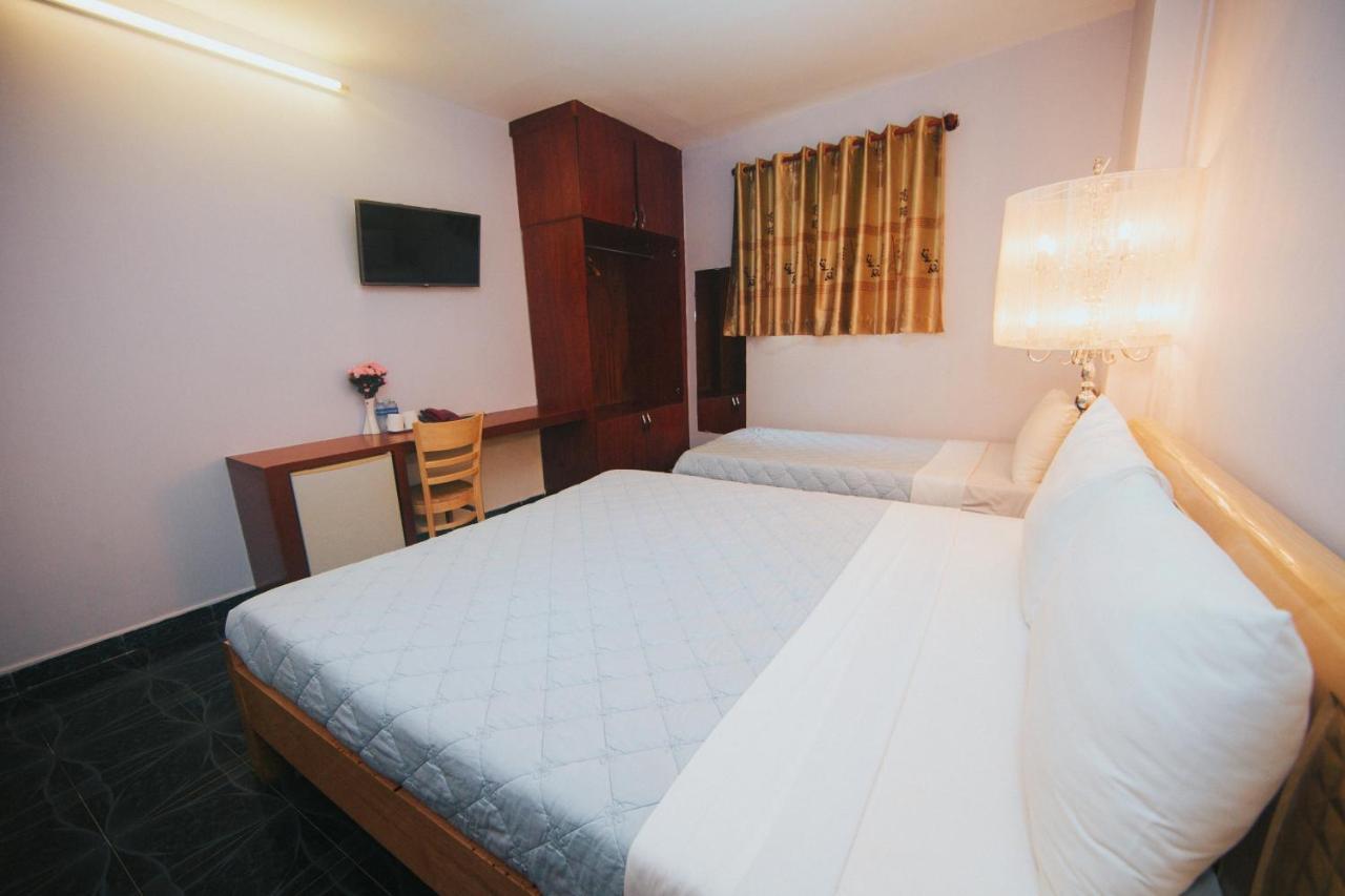 Ha Vy Hotel Hô Chi Minh-Ville Extérieur photo