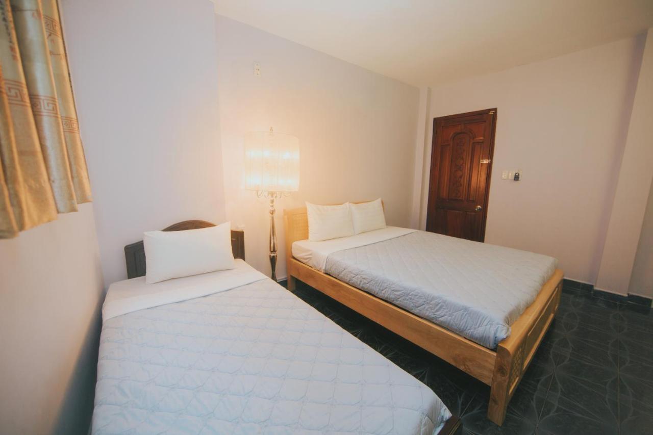 Ha Vy Hotel Hô Chi Minh-Ville Extérieur photo